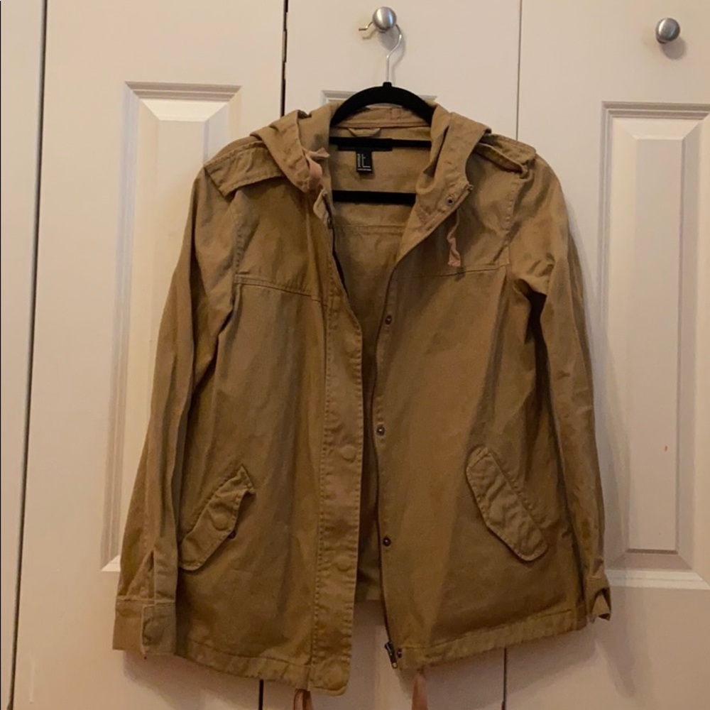 Forever 21 tan zip up jacket, S